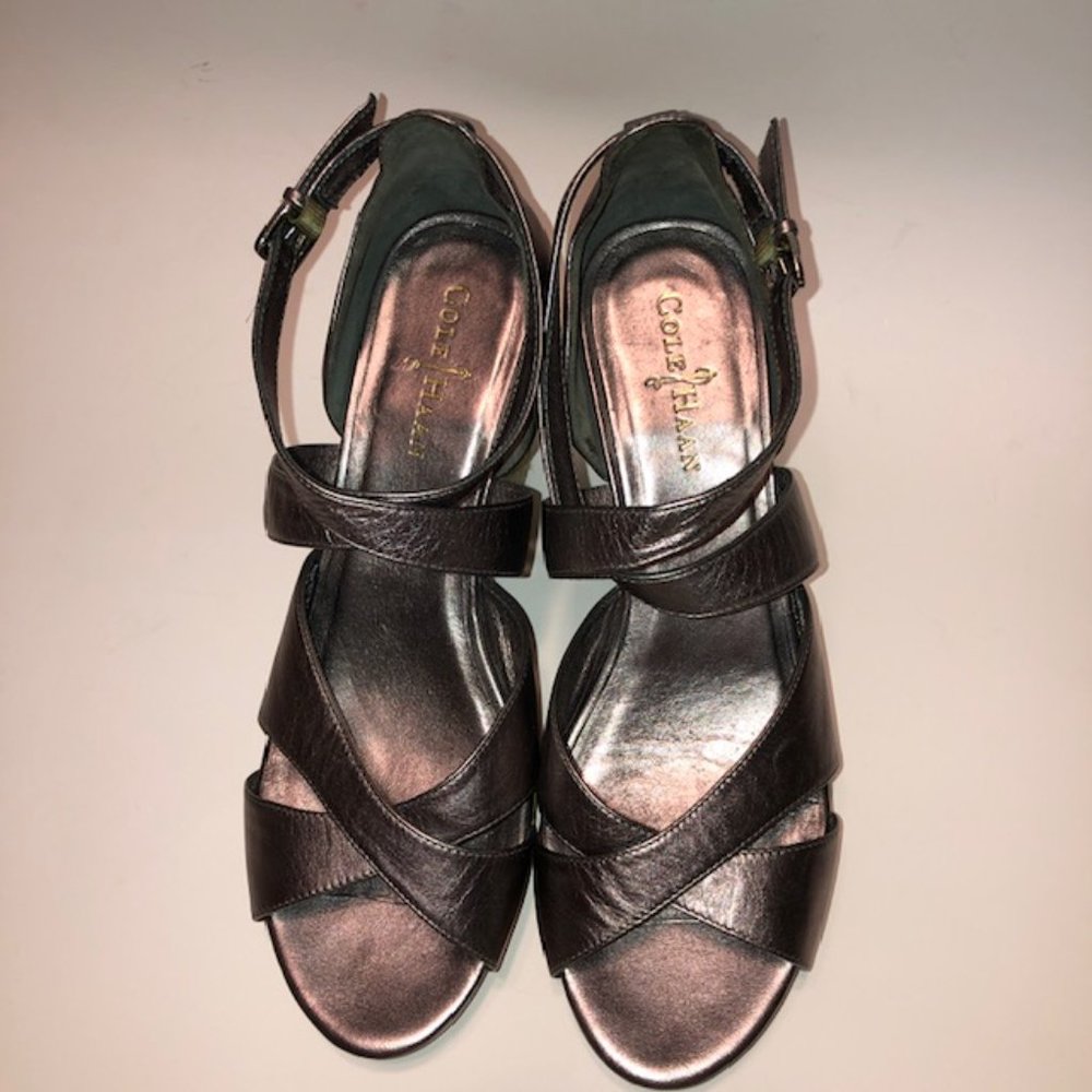 Sz 8 Cole Haan Air Marisa Silver Gunsmoke Wedge Sandals NWOT - Picture 5 of 16